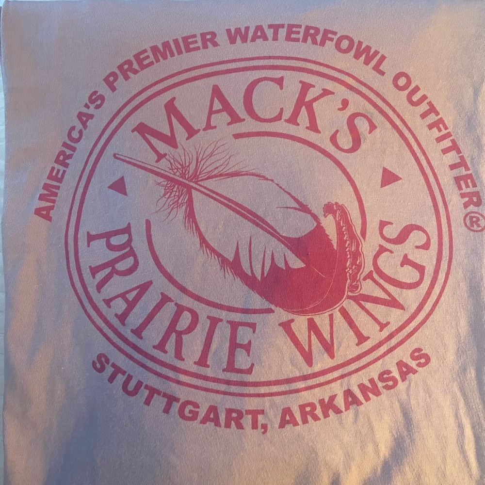 Macks Prairie Wings tshirt size 4xl